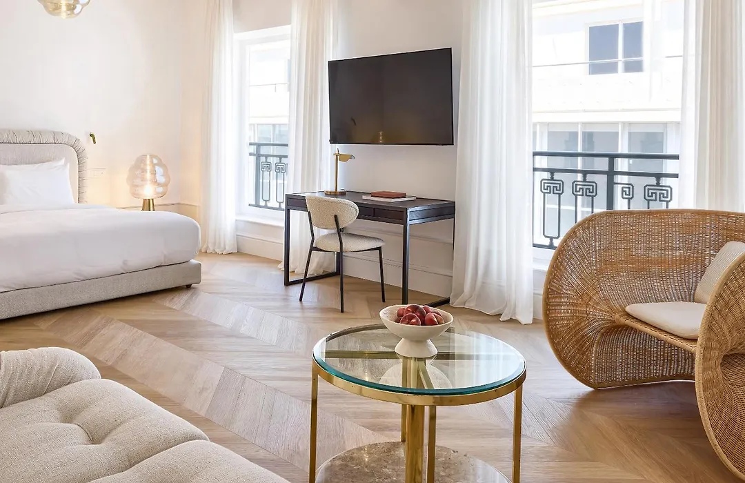 ATHENA, A Hotel to Live-1